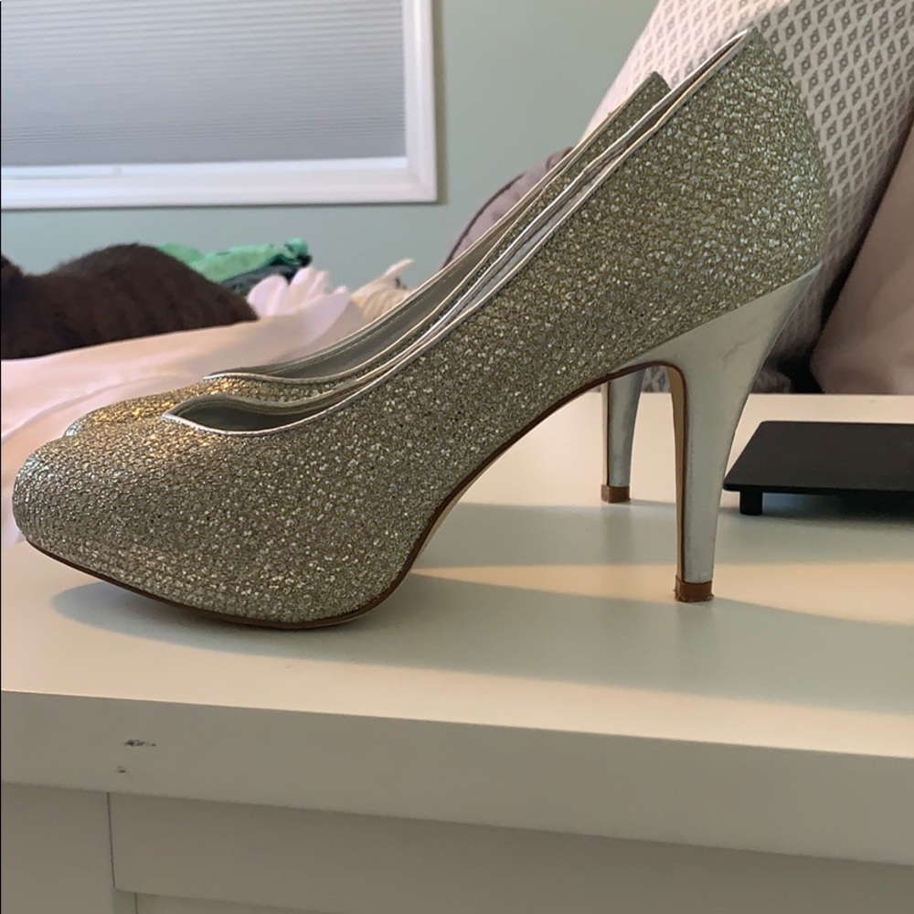Glam Aldo heels